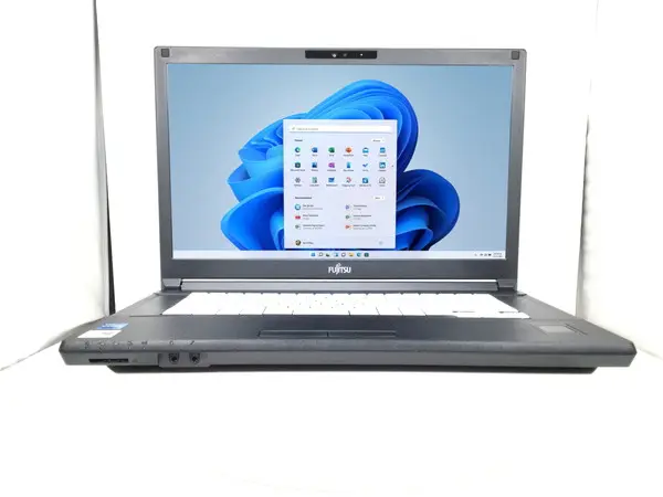 富士通 LIFEBOOK A7511/G （訳あり）(CPU：Core i5 1145G7 2.6GHz