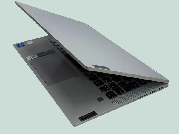 Lenovo Ideapad Flex5(CPU：Core i7 1165G7 2.8GHz/メモリ：16GB/SSD