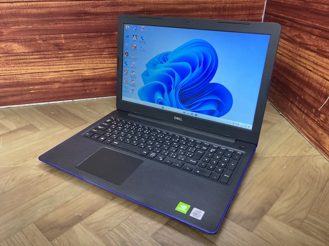 DELL Inspiron 3593 P75F013