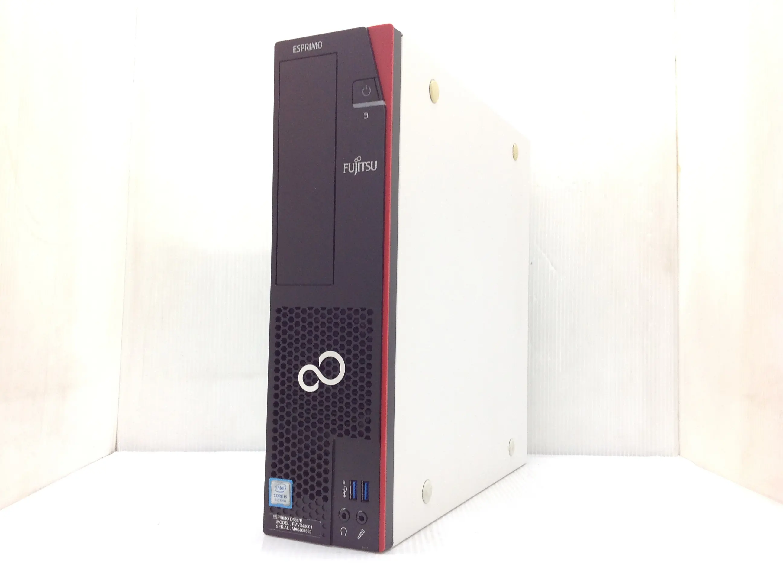 富士通 ESPRIMO D588/B Win11Pro・SSD・ドライブなしモデル