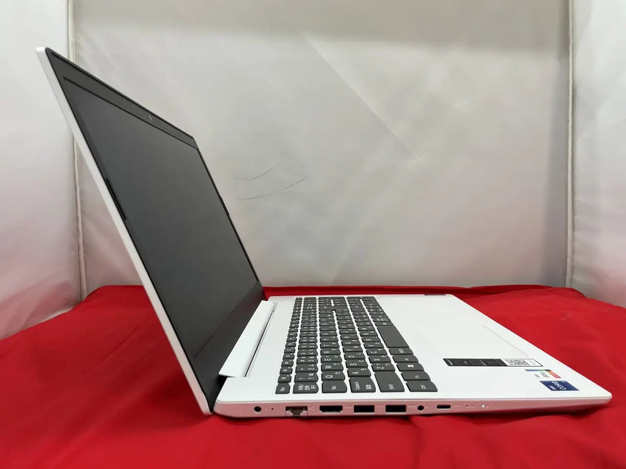 Lenovo IdeaPad L3-15ITL6 (Core i7 1165G7 2.8GHz/8GB/512GB) 2021年