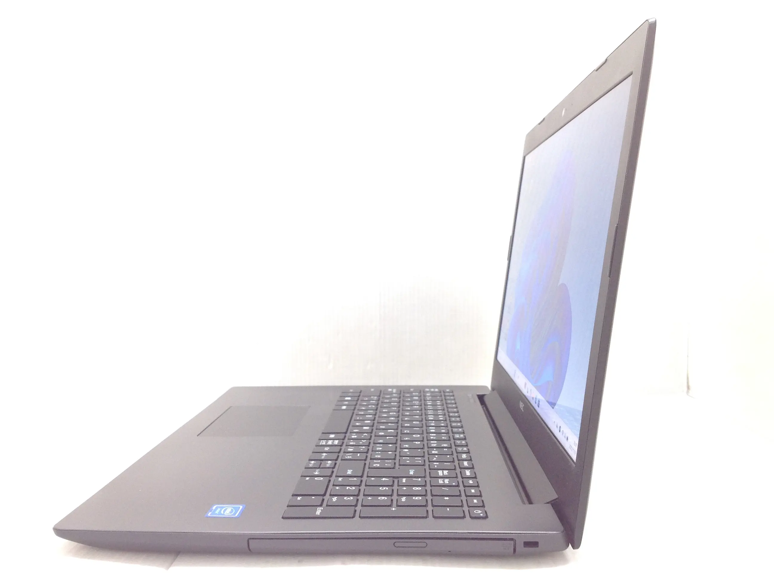 NEC LAVIE NS150/K Win11・SSDモデル