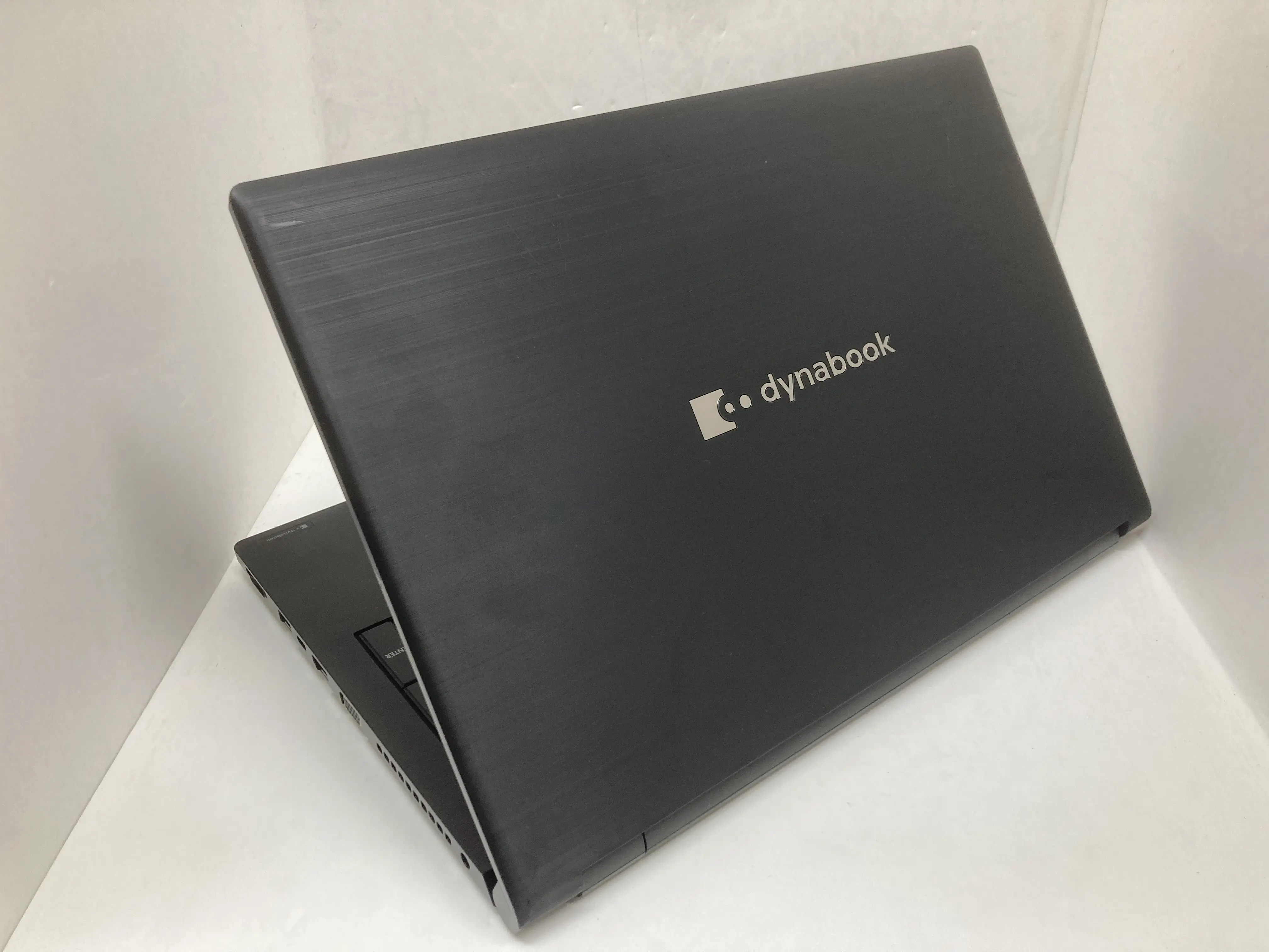 dynabook B55/HU(CPU： Core i5 1135G7 2.4GHz/メモリ：16GB/SSD：256GB)