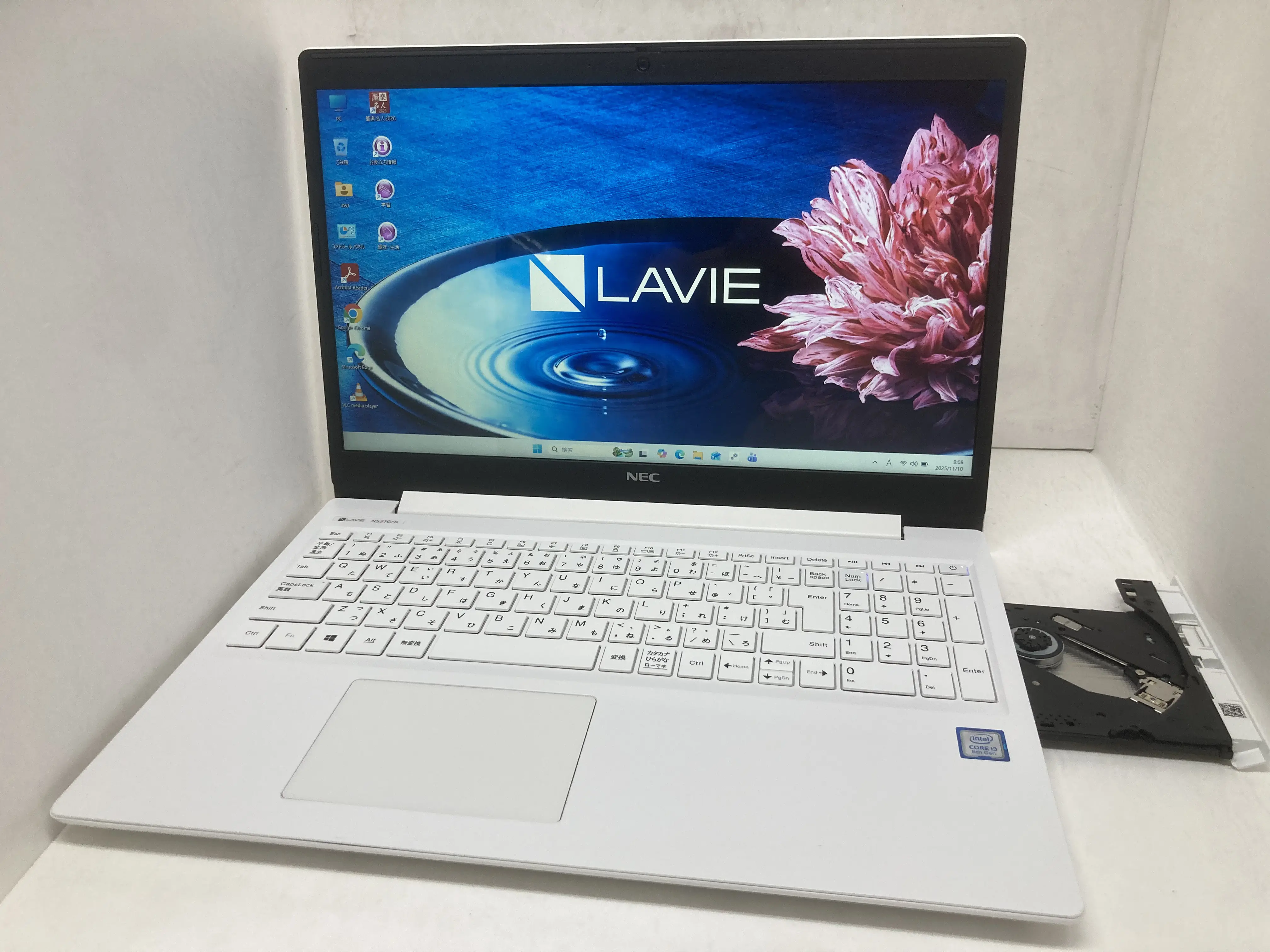 LAVIE Note Standard NS310/RAW-E3(CPU： Core i3 8145U 2.1GHz/メモリ