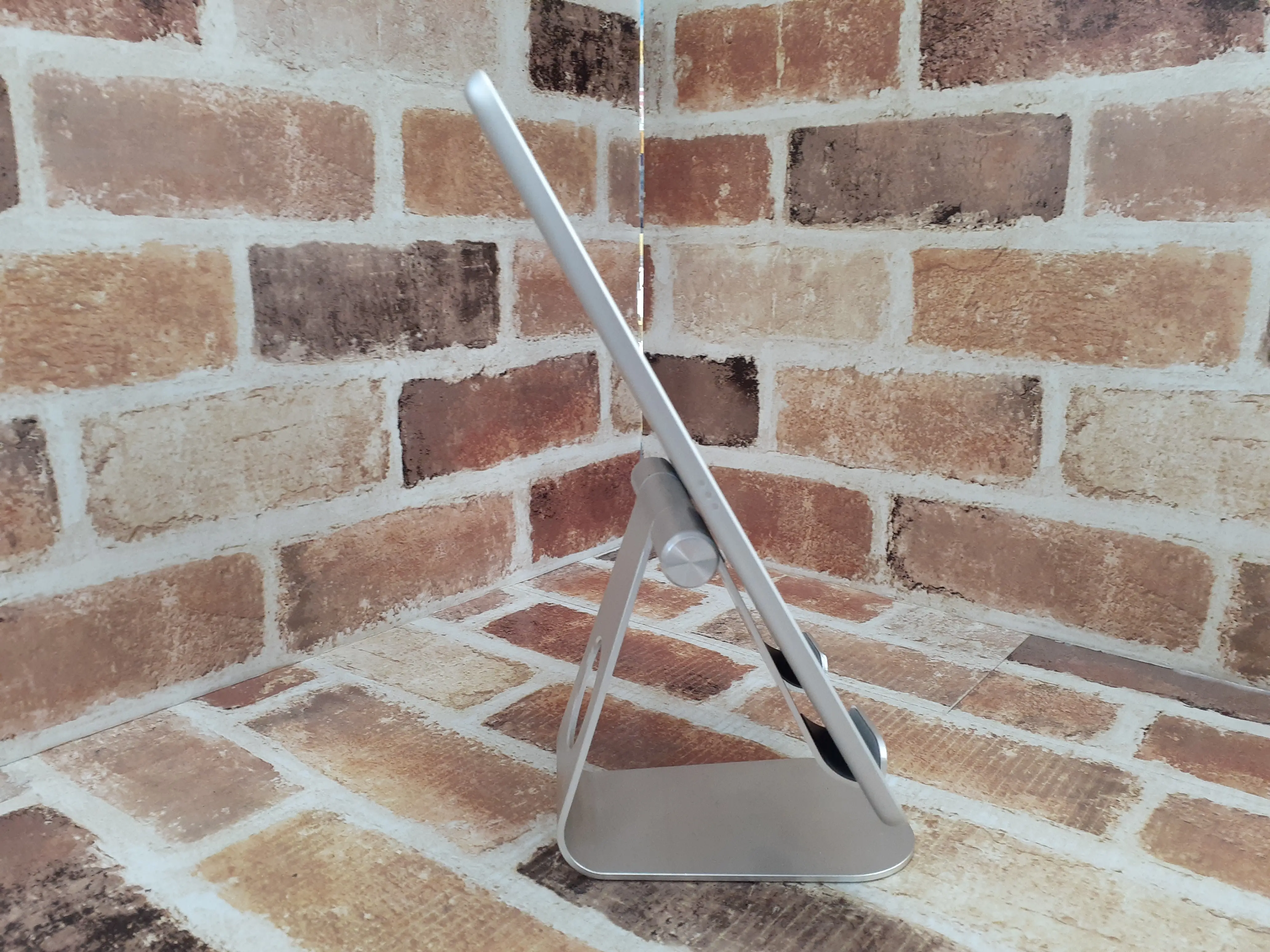 Apple iPad 第8世代 A2270 Wi-Fiモデル 32GB