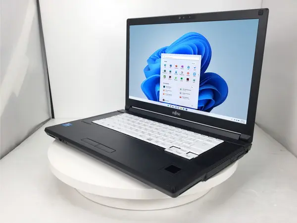 富士通 LIFEBOOK A7511/G（第11世代CPU）
