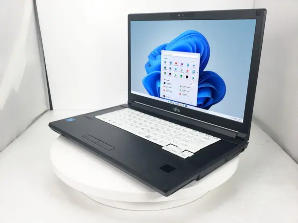 富士通 LIFEBOOK A7511/G（第11世代CPU）