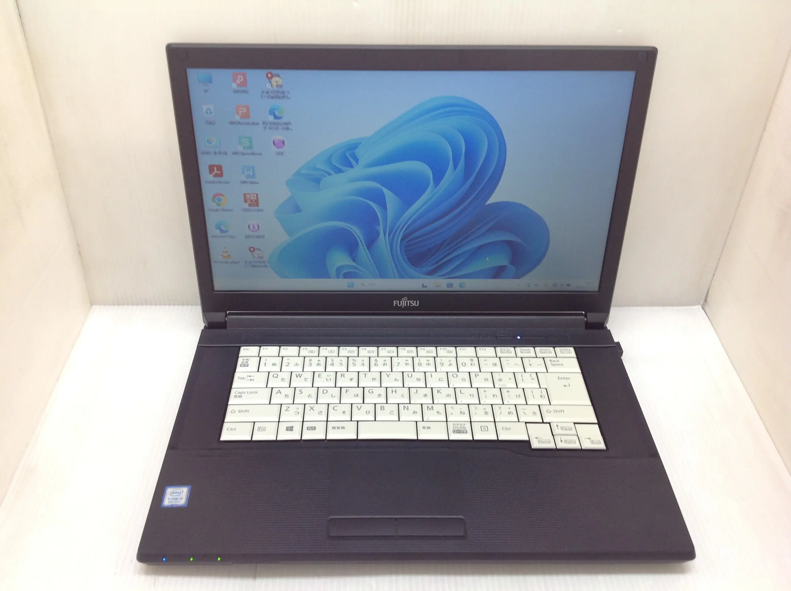 富士通　lifebook a579/a 富士通 LIFEBOOK A579/A Win11Pro・SSDモデル