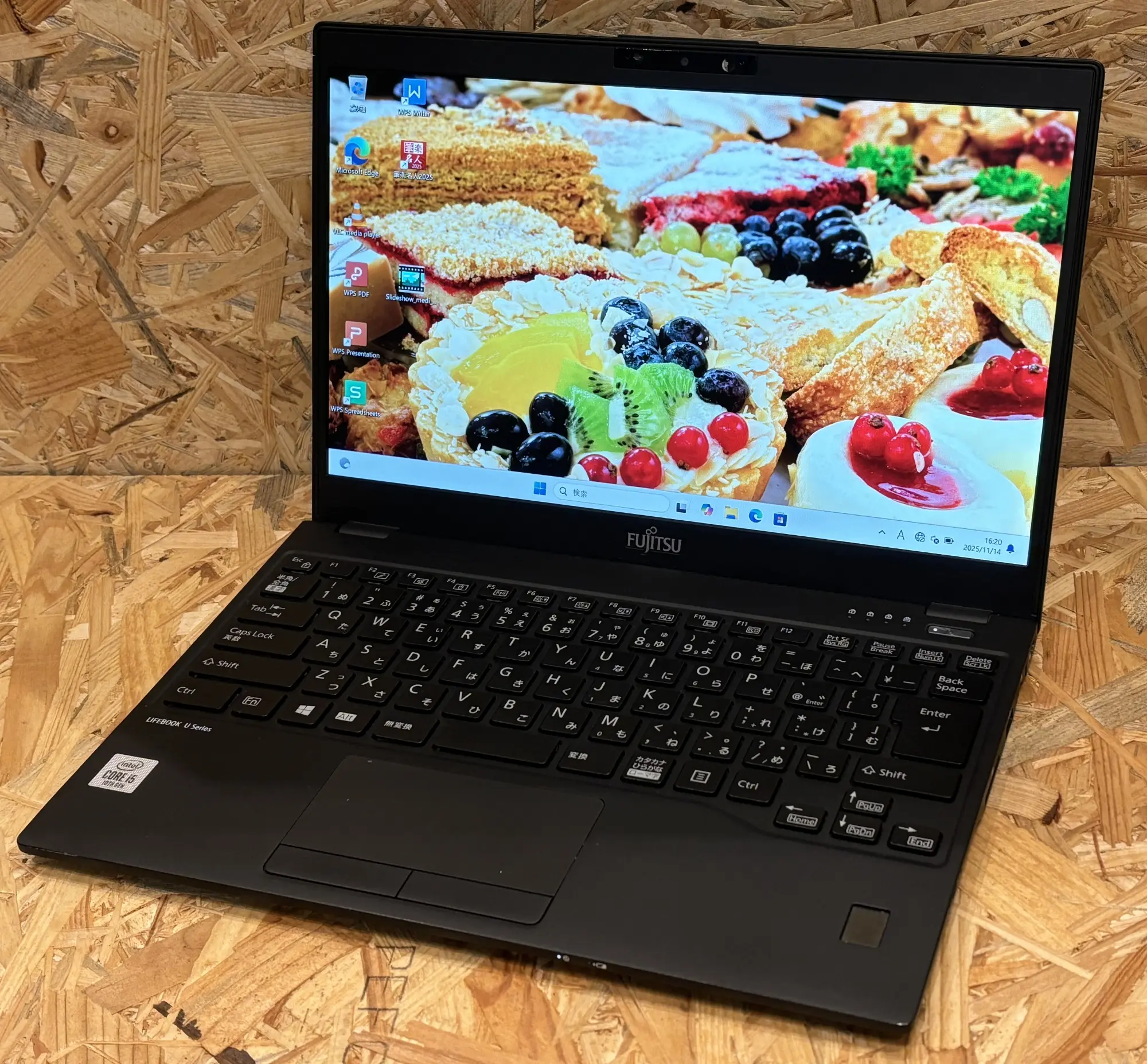 富士通 LIFEBOOK U9310/E（第10世代CPU）