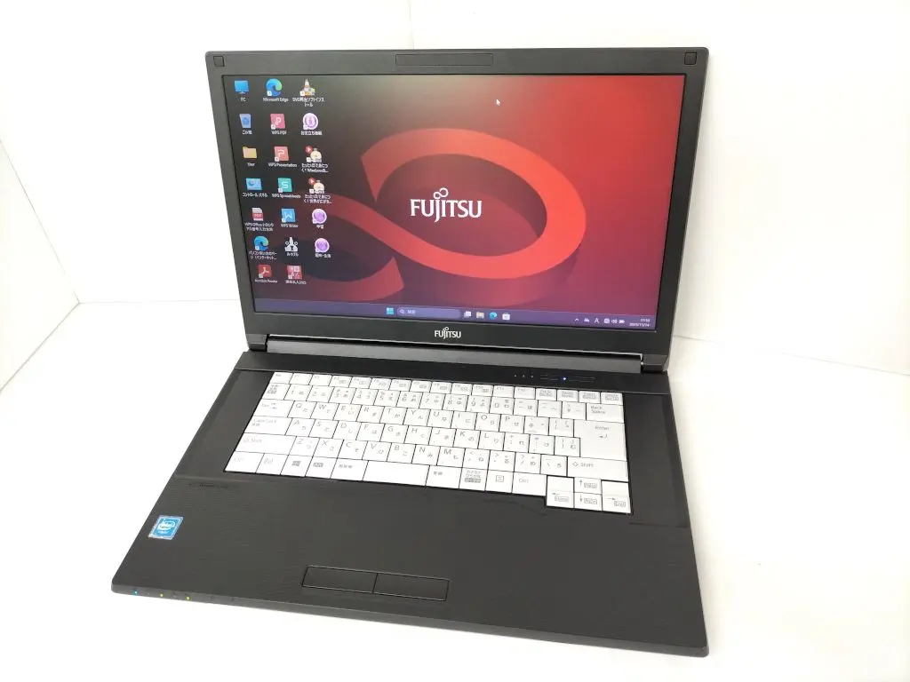 富士通 LIFEBOOK A579/B （第8世代CPU）
