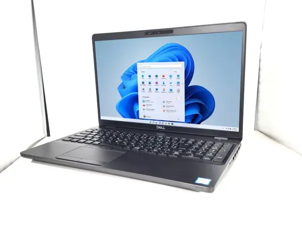 DELL Latitude 5500（第8世代CPU）