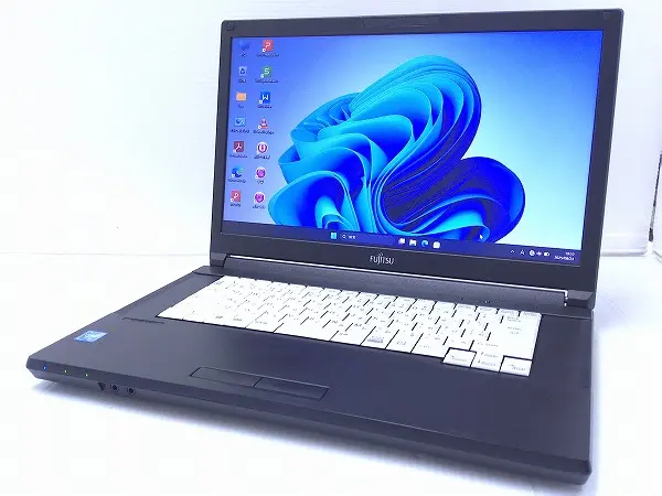 富士通 LIFEBOOK A579/B