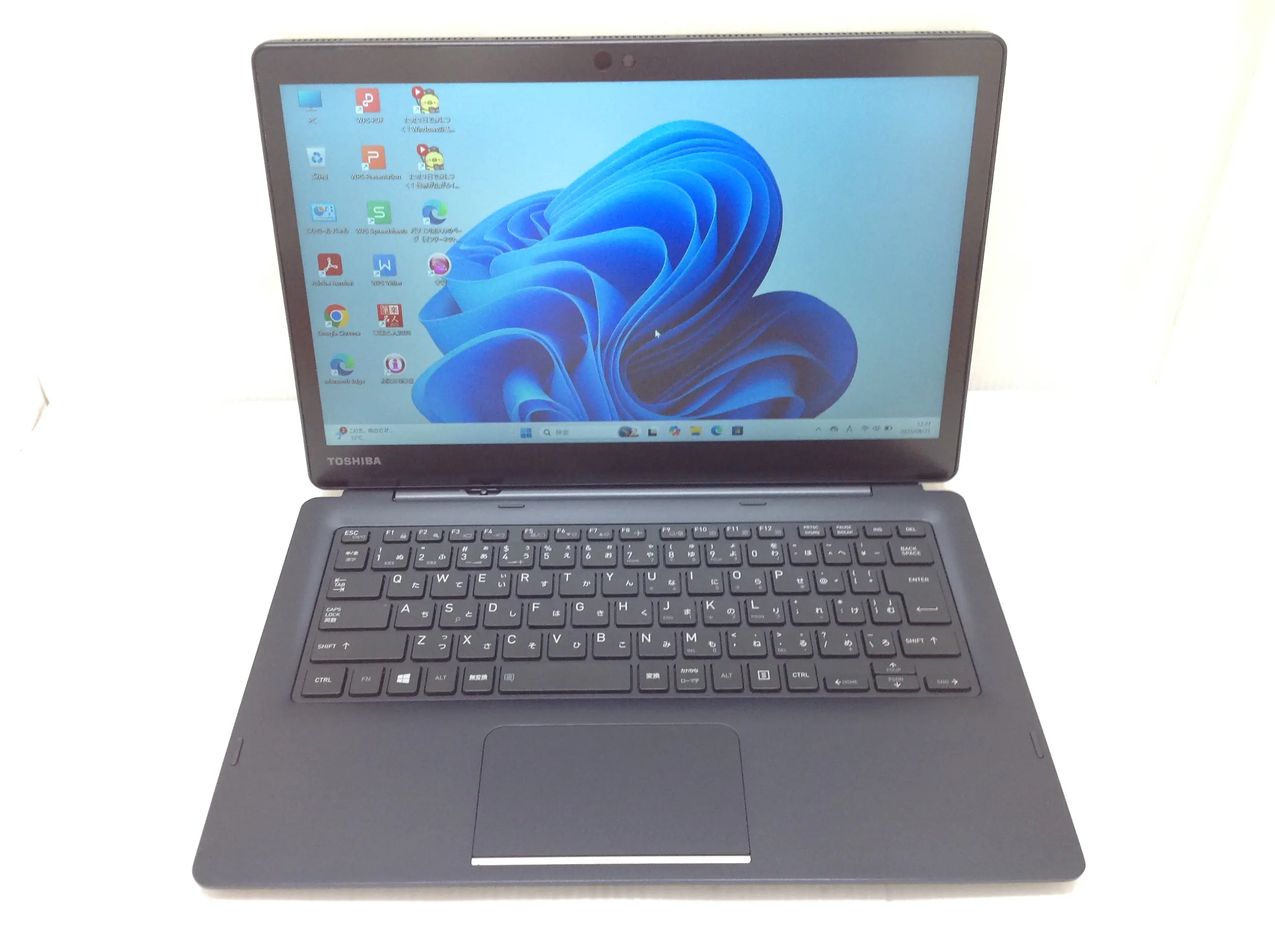 Dynabook(旧東芝) D83/M（第8世代CPU）