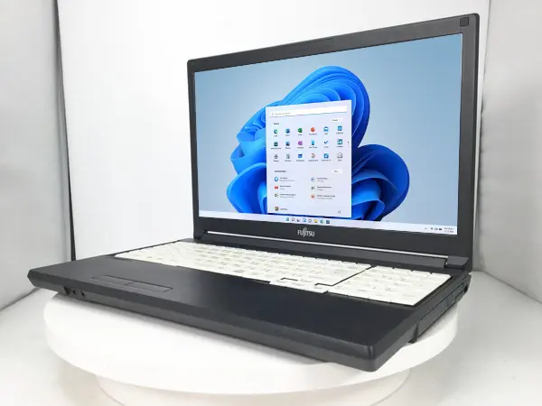 富士通 LIFEBOOK A5510/D（第10世代CPU）