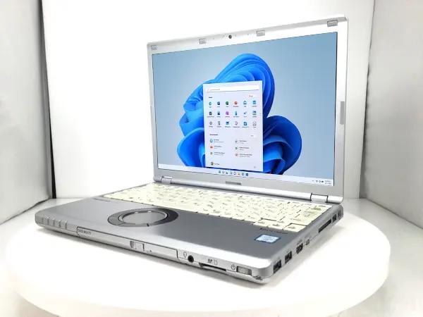 Panasonic Let'snote CF-SZ6RDQVS（第7世代CPU）
