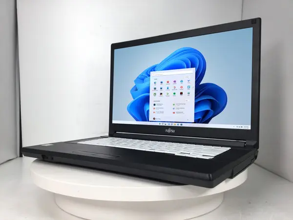 富士通 LIFEBOOK A5510/D（第10世代CPU）