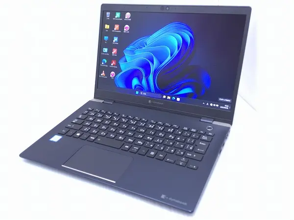 Dynabook G83/DN