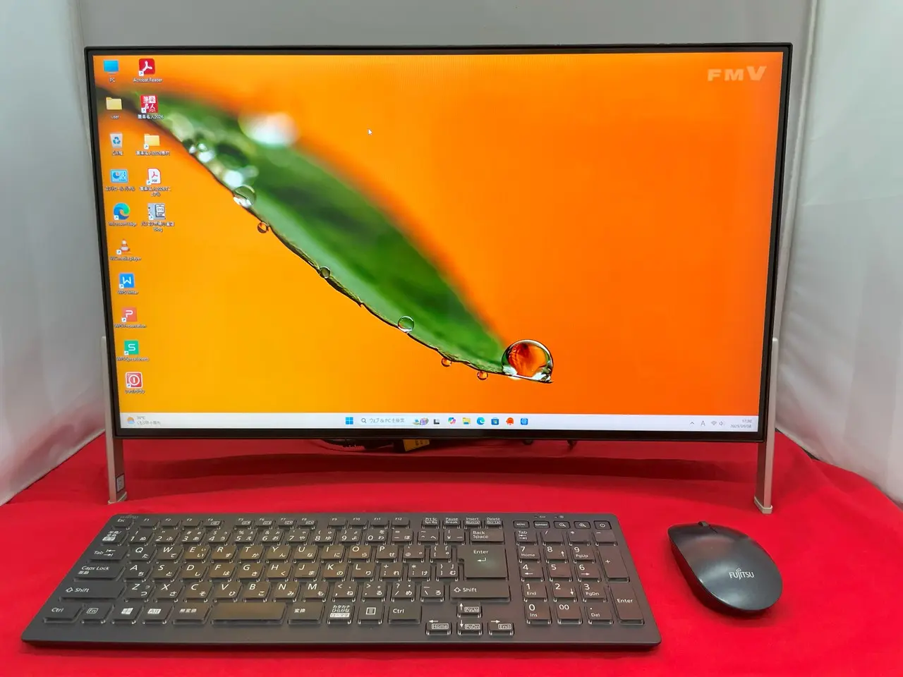 富士通 ESPRIMO FH77/D3 (Core i7 9750H 2.6GHz/8GB/SSD:256GB+HDD1TB