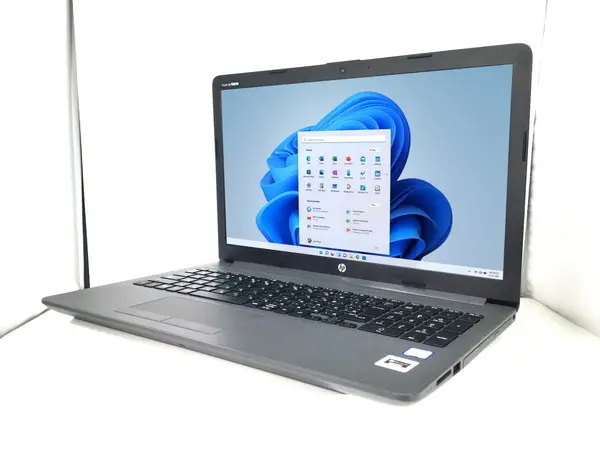 HP 250 G7 Notebook PC （第8世代CPU）