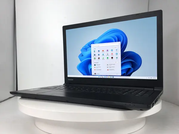 Dynabook dynabook B65/DN（第8世代CPU）