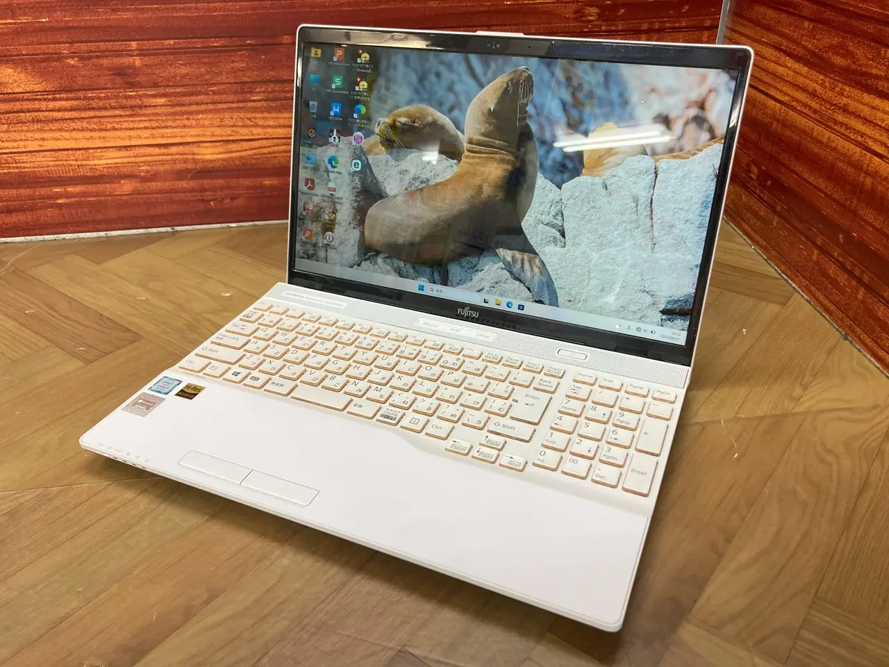 富士通lifebook AH53/D1 i7-8565U メモリ8GB LIFEBOOK AH ノートパソコン Windows11 富士通 AH53/D1