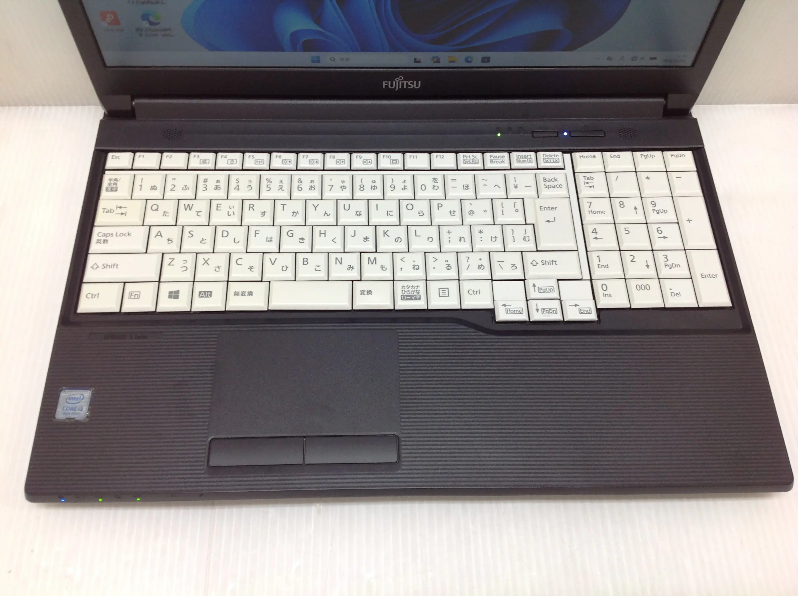 富士通 LIFEBOOK A579/B Win11Pro・SSD・フルHDモデル