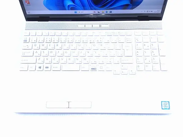 富士通 LIFEBOOK AH53/D3 (CPU:Core i7 8565U 1.8GHz/メモリ:8GB/SSD