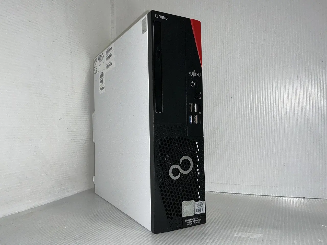 富士通 ESPRIMO D7010/E(第10世代CPU)