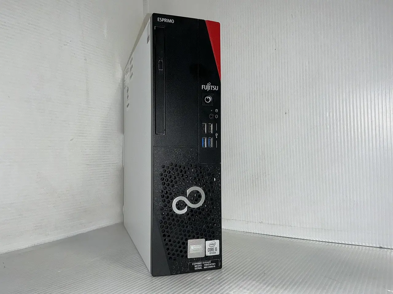 富士通 ESPRIMO D7010/E(第10世代CPU)