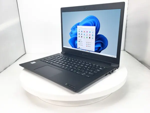 Dynabook dynabook S73/FR（第10世代CPU）