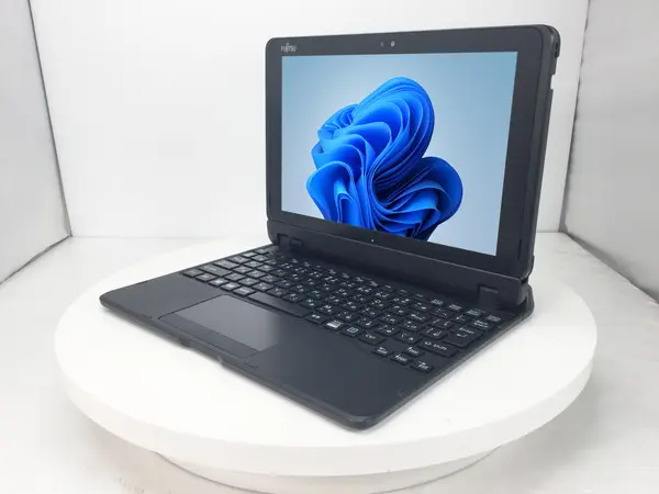 富士通 ARROWS Tab Q508/SE