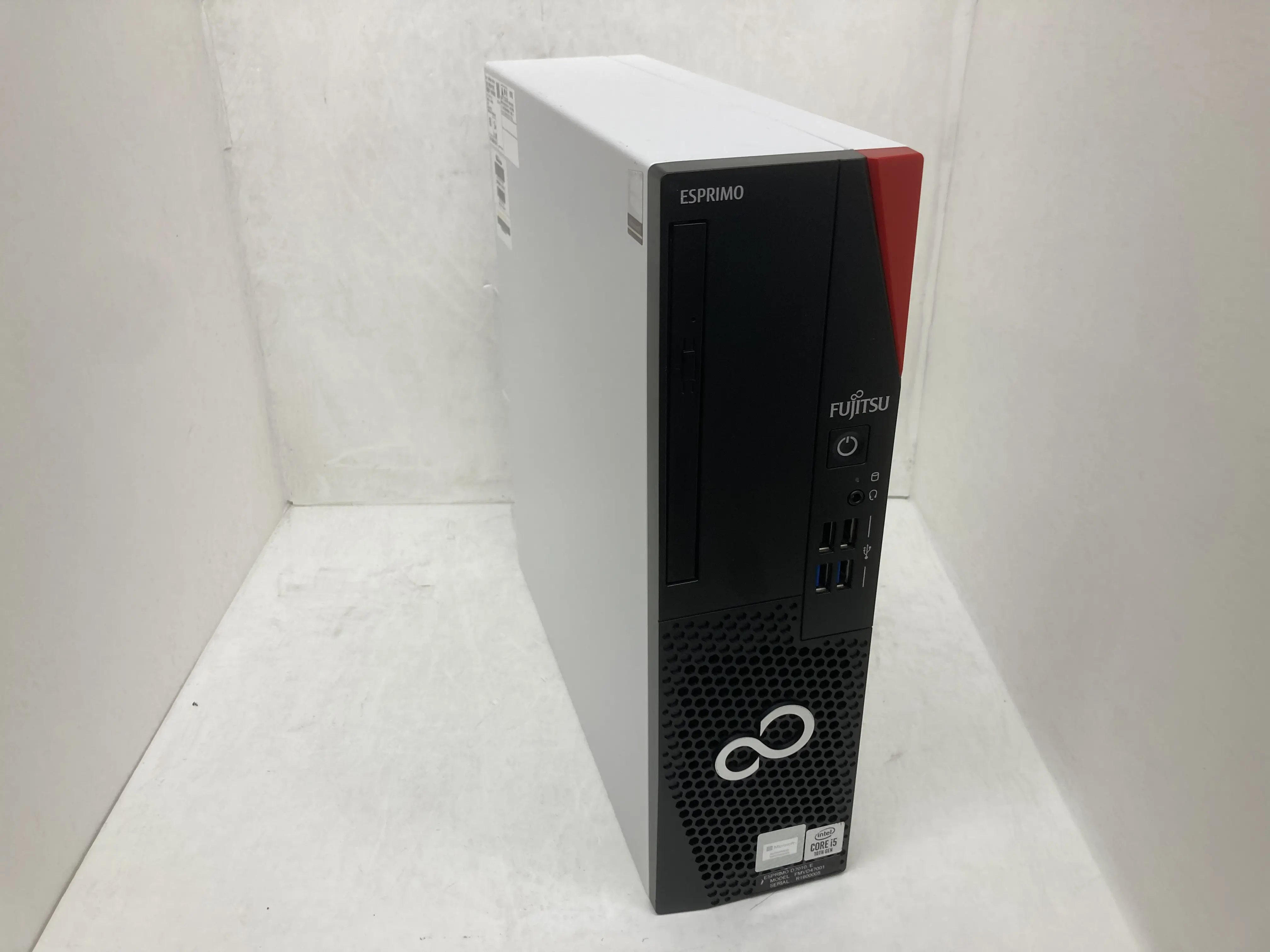 FUJITSU ESPRIMO D7010/E（第10世代Corei5）