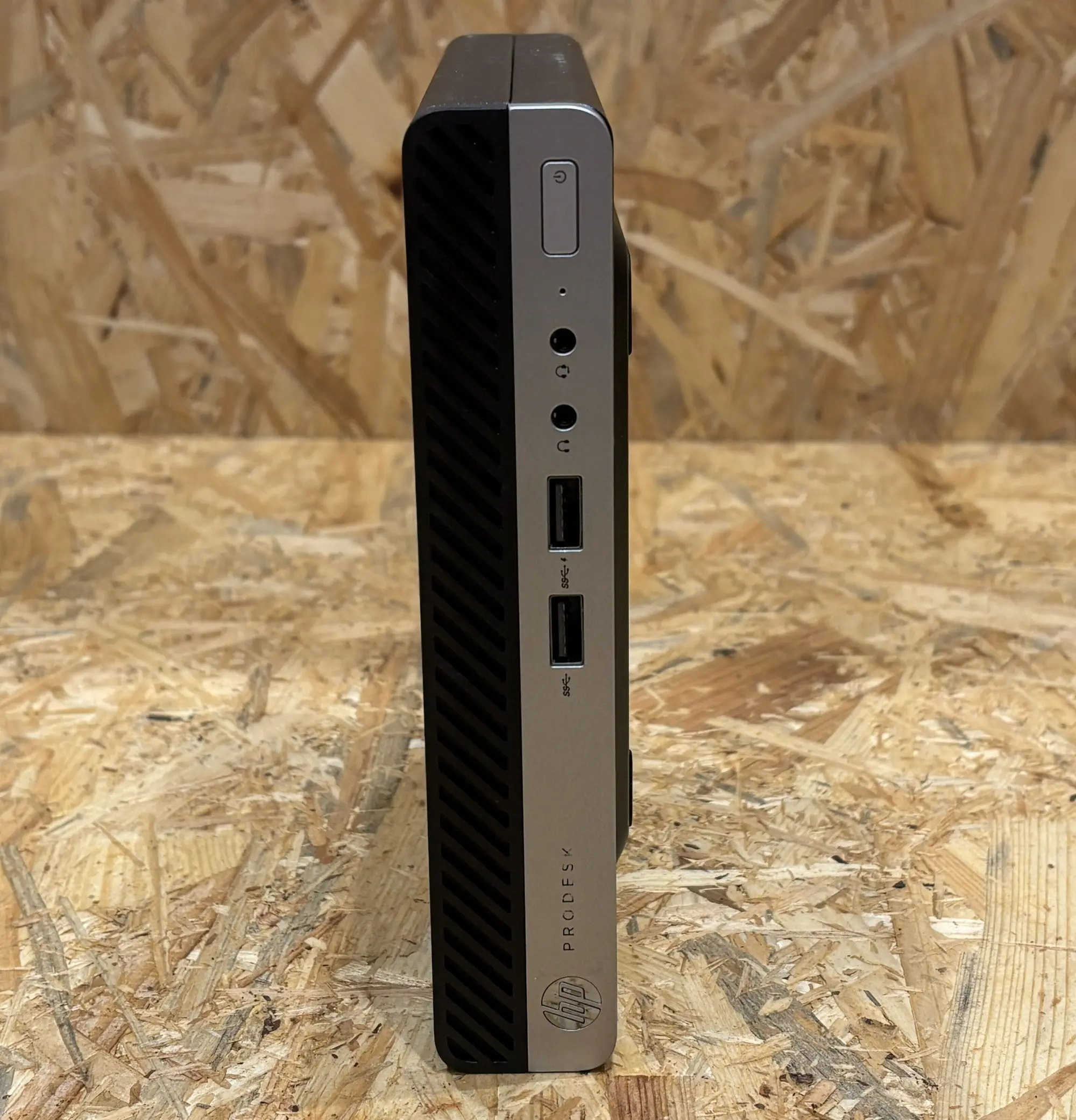 HP ProDesk 400 G4 DM（第8世代CPU）
