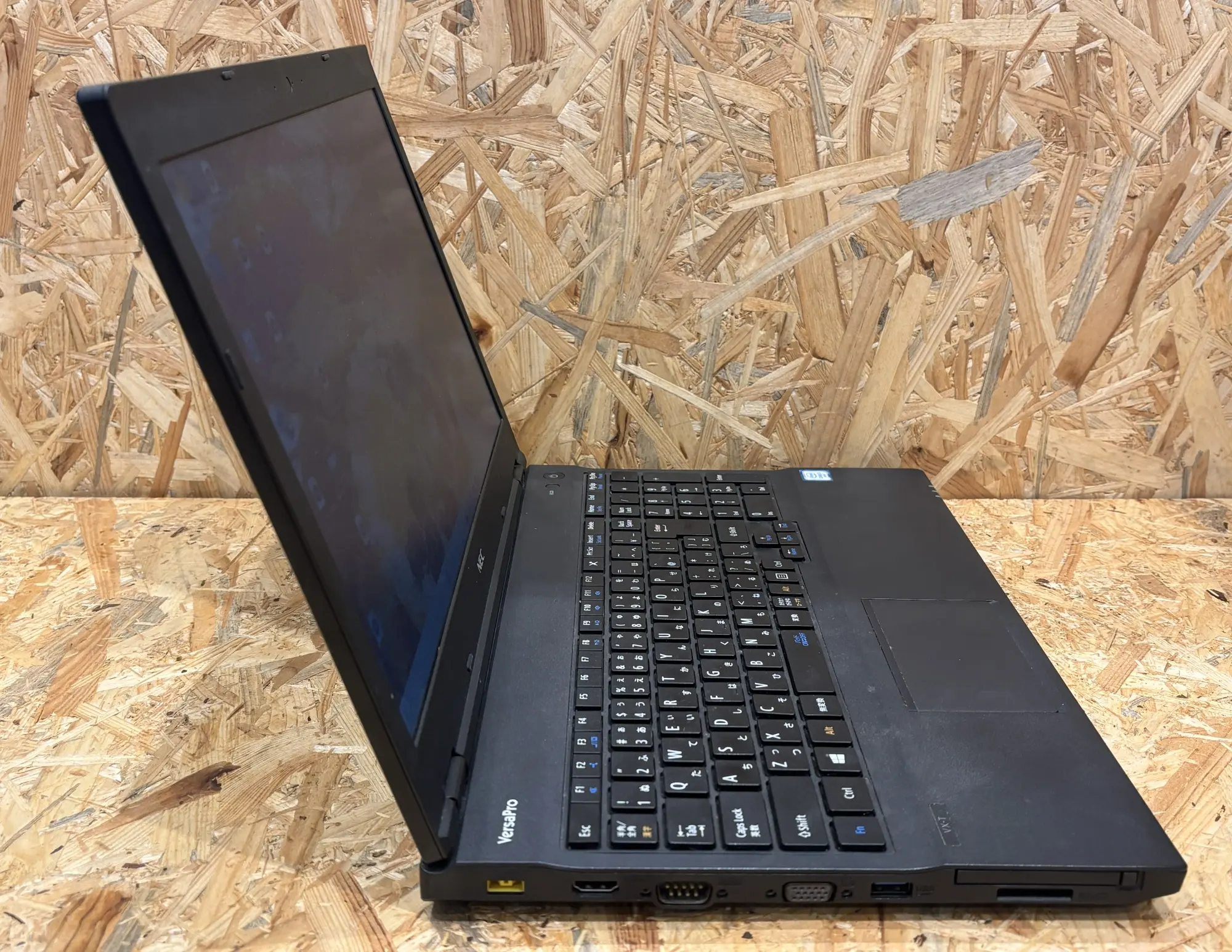 NEC VersaPro VK23LX-T(CPU：Core i3 6100U 2.3GHz/メモリ：8GB/SSD