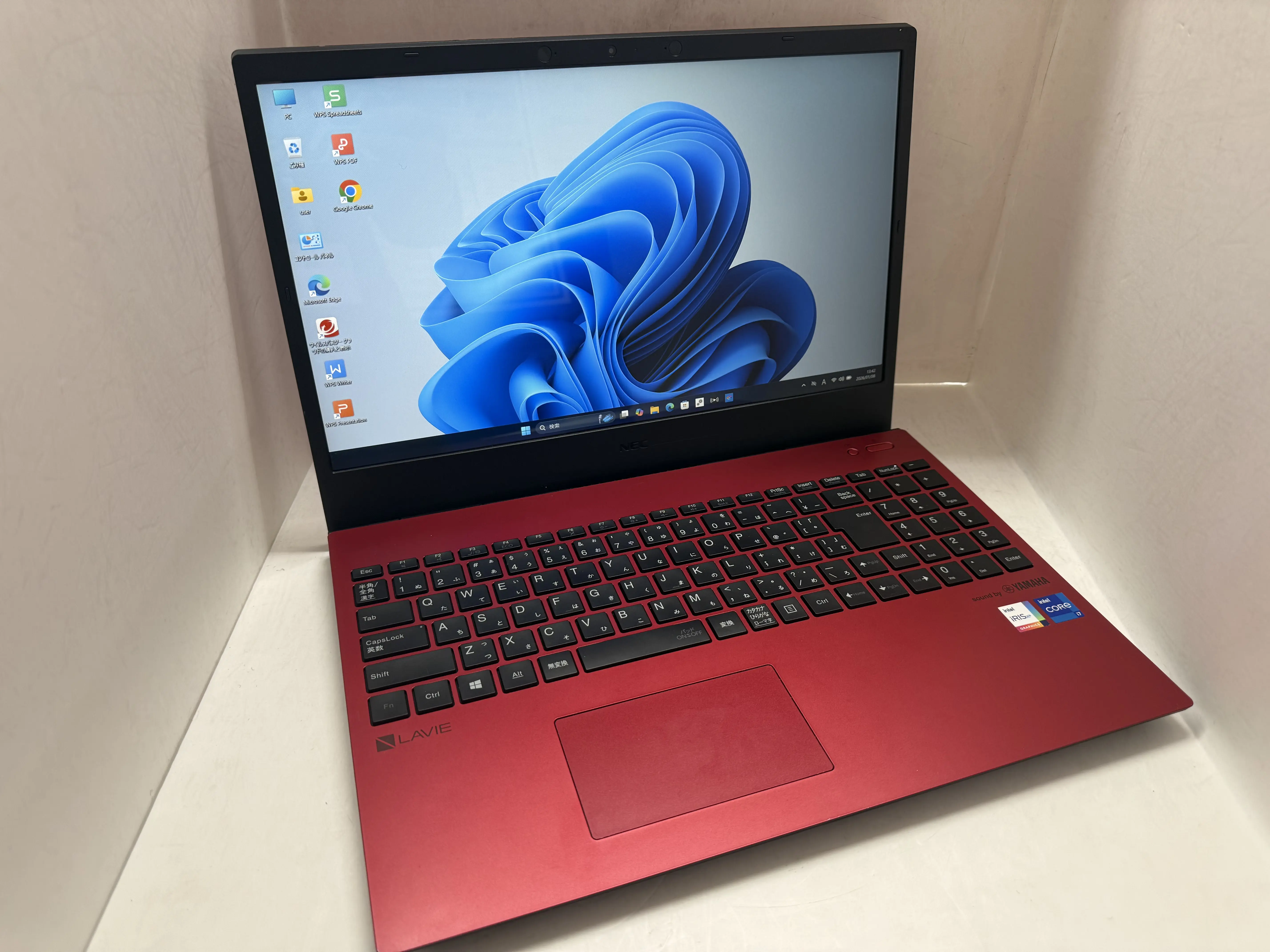 LAVIE N15 N1575/BAR（第11世代Corei7）