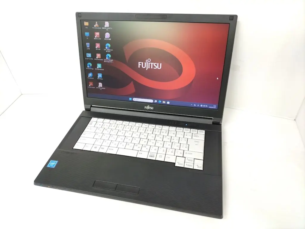 富士通 LIFEBOOK A579/B （第8世代CPU）
