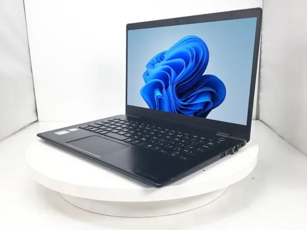 Dynabook（旧東芝）dynabook G83/M（第8世代CPU）
