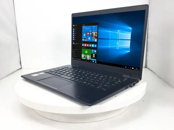 東芝 dynabook G83/M（第8世代CPU）
