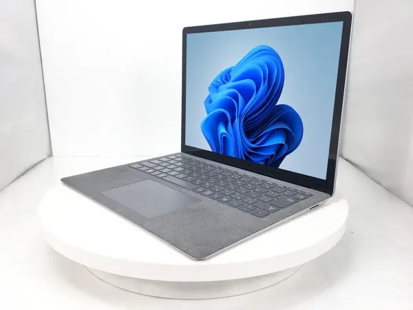 Microsoft Surface Laptop 5 1950（第12世代CPU）