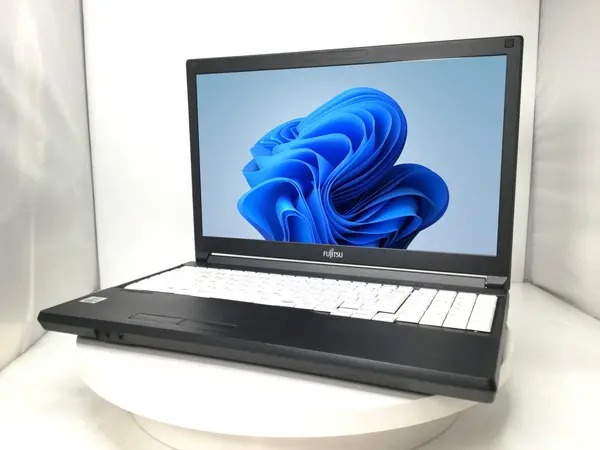 富士通 LIFEBOOK A5510/D （第10世代CPU）