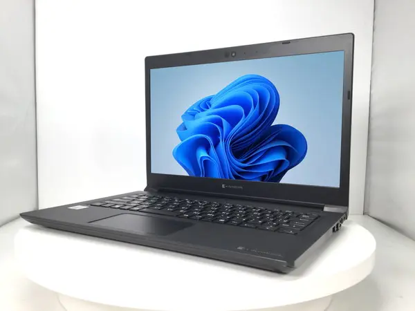 Dynabook dynabook S73/FR（第10世代CPU）