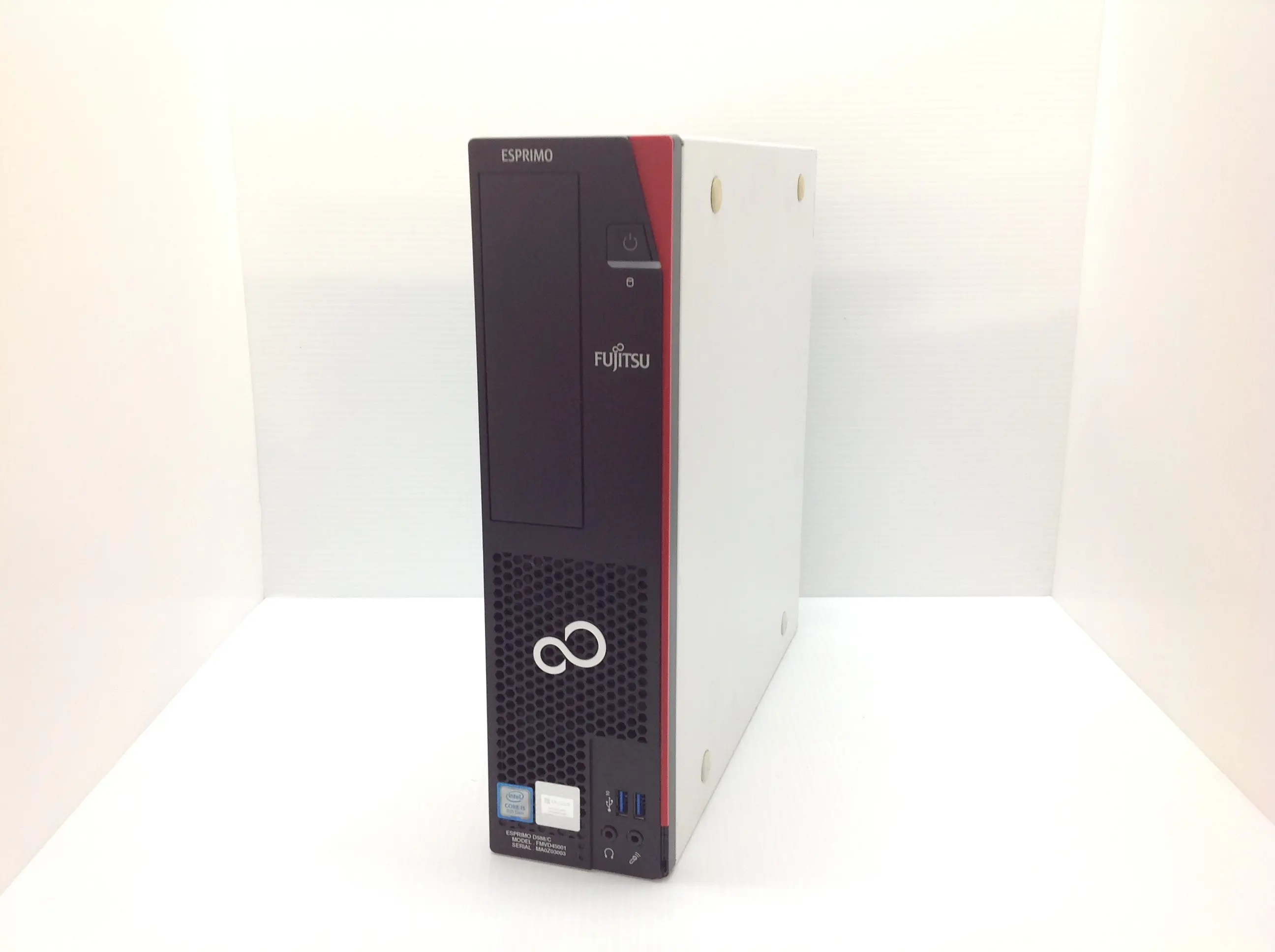 富士通 ESPRIMO D588/C Win11・SSD500GB・メモリ16GB・ドライブなし