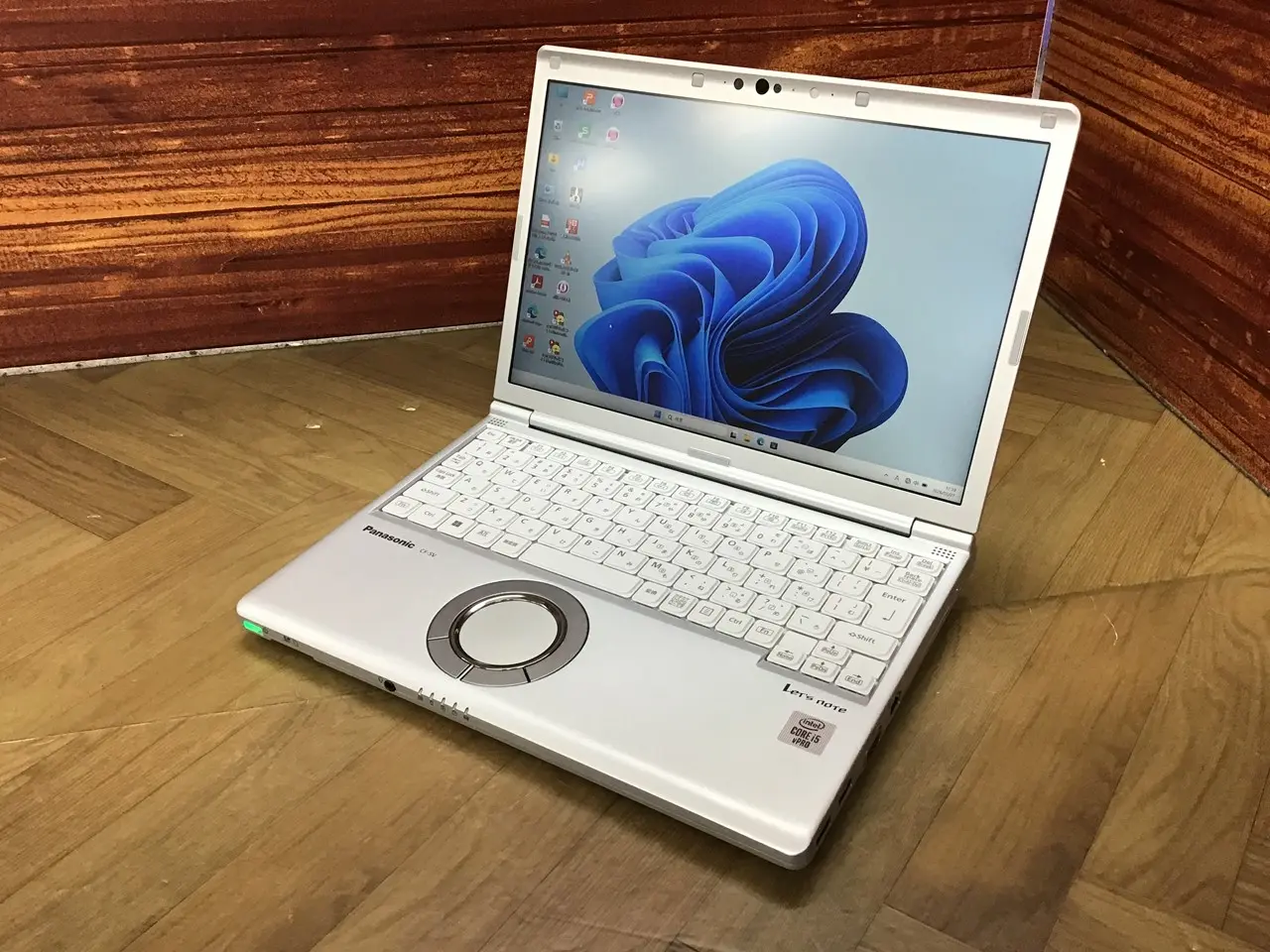 Panasonic Let's note CF-SV9