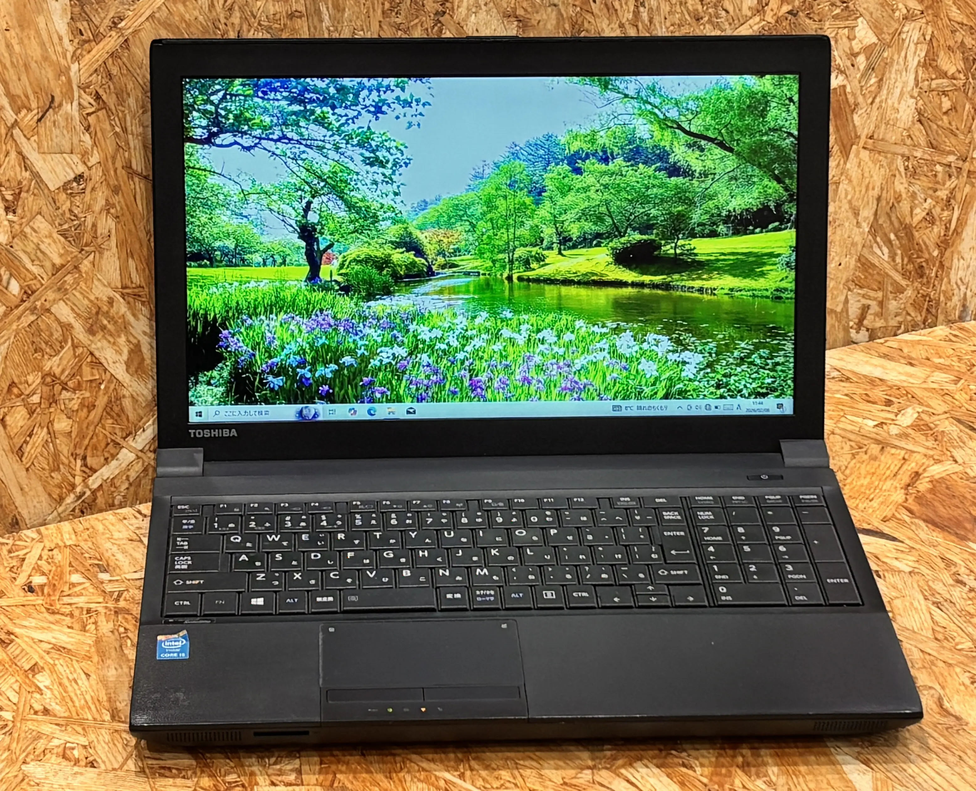 東芝 Satellite B554/L（Windows10 home搭載のパソコンです）