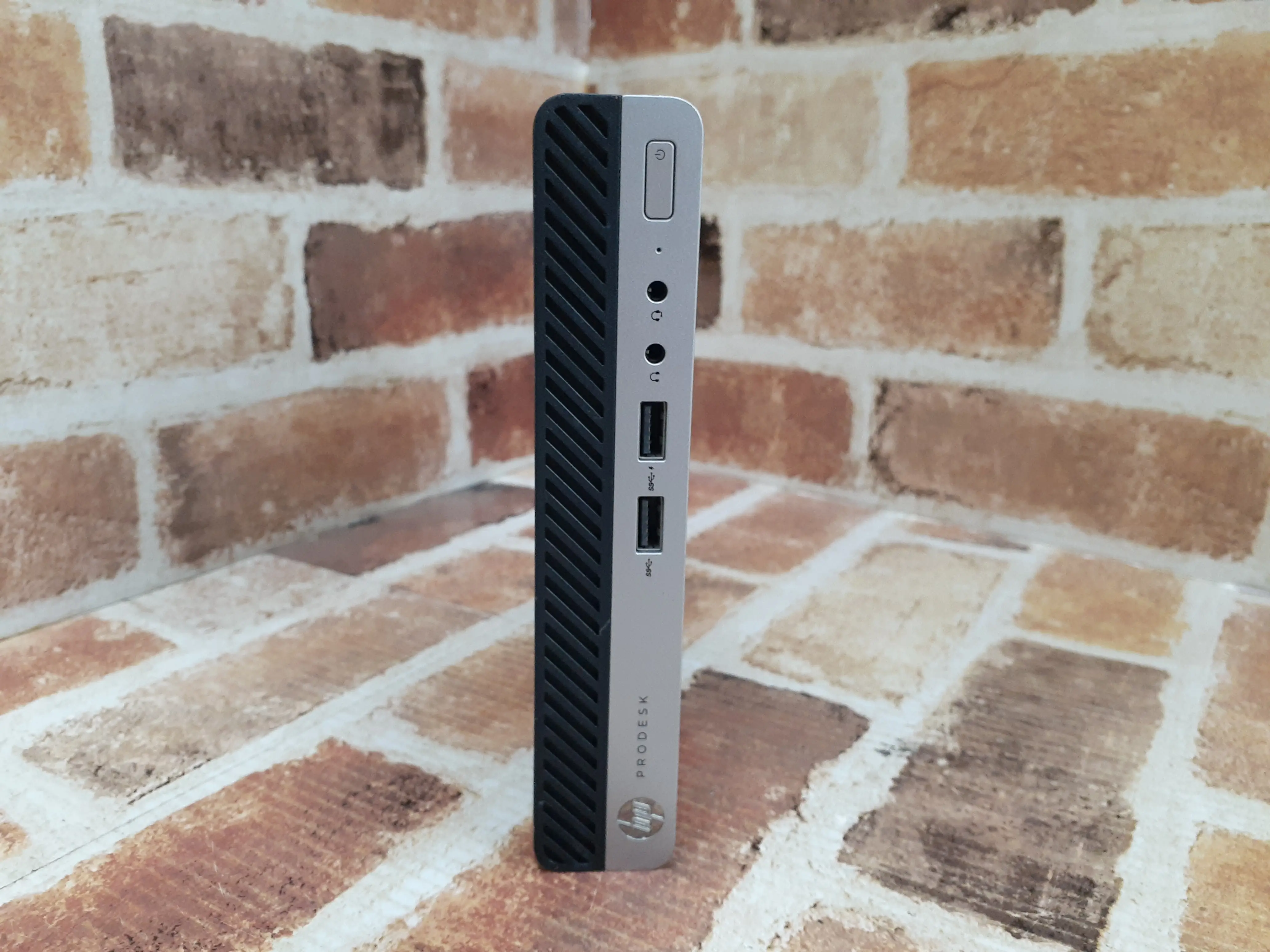 HP 400 G4（i5・第8世代CPU）