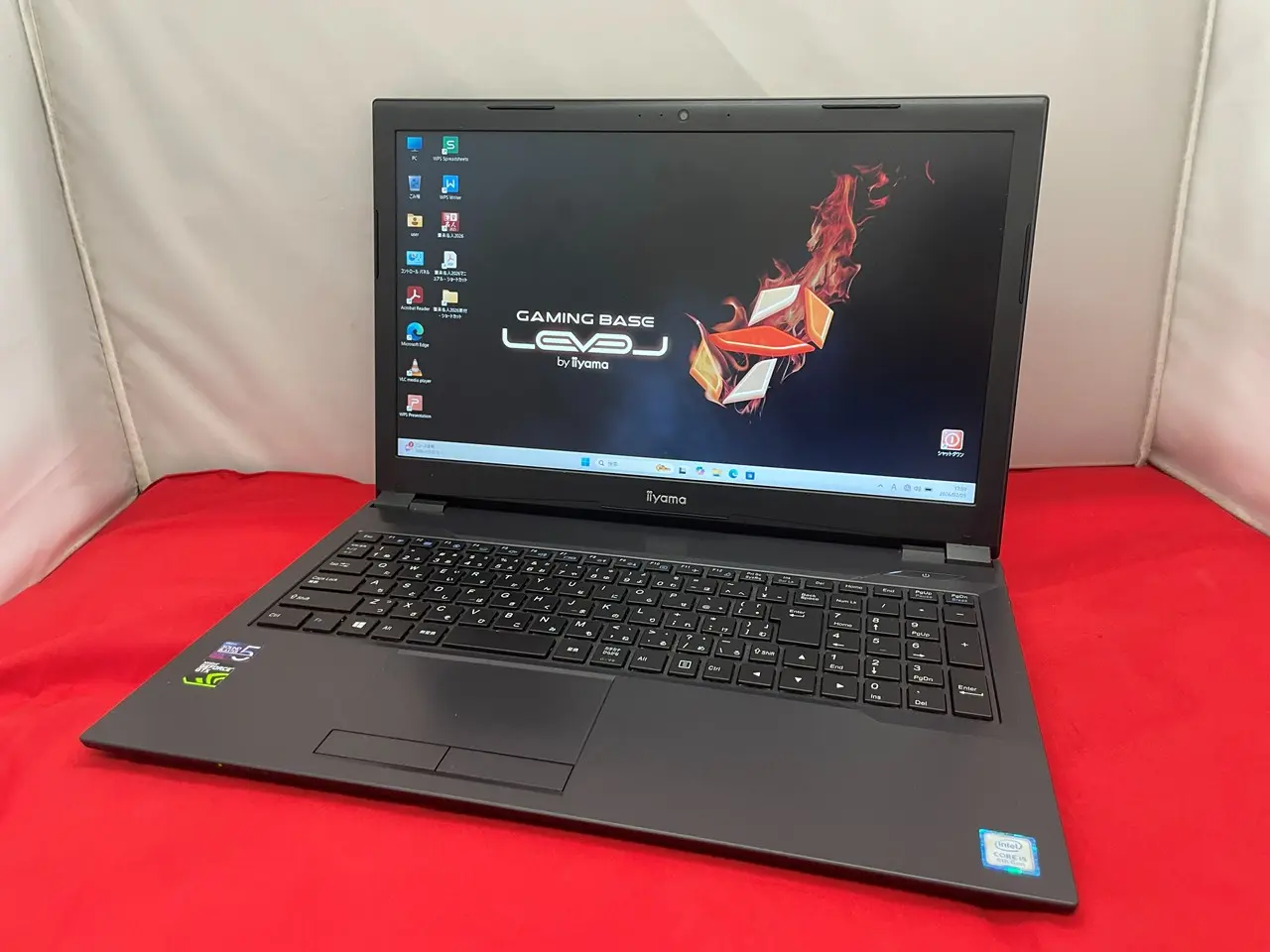 iiyama LEVEL-ILeNXi-15FX090-i5-LXRX (第8世代CPU）