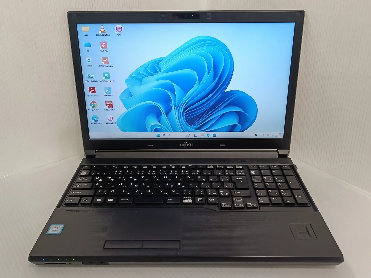 富士通 LIFEBOOK A748/S (第8世代CPU)