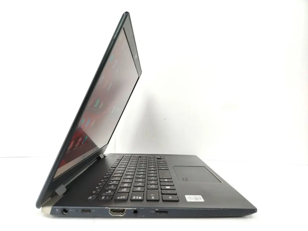dynabook G83/FR (CPU：Corei7-10710U 1.1GHz/メモリ：16GB/ SSD