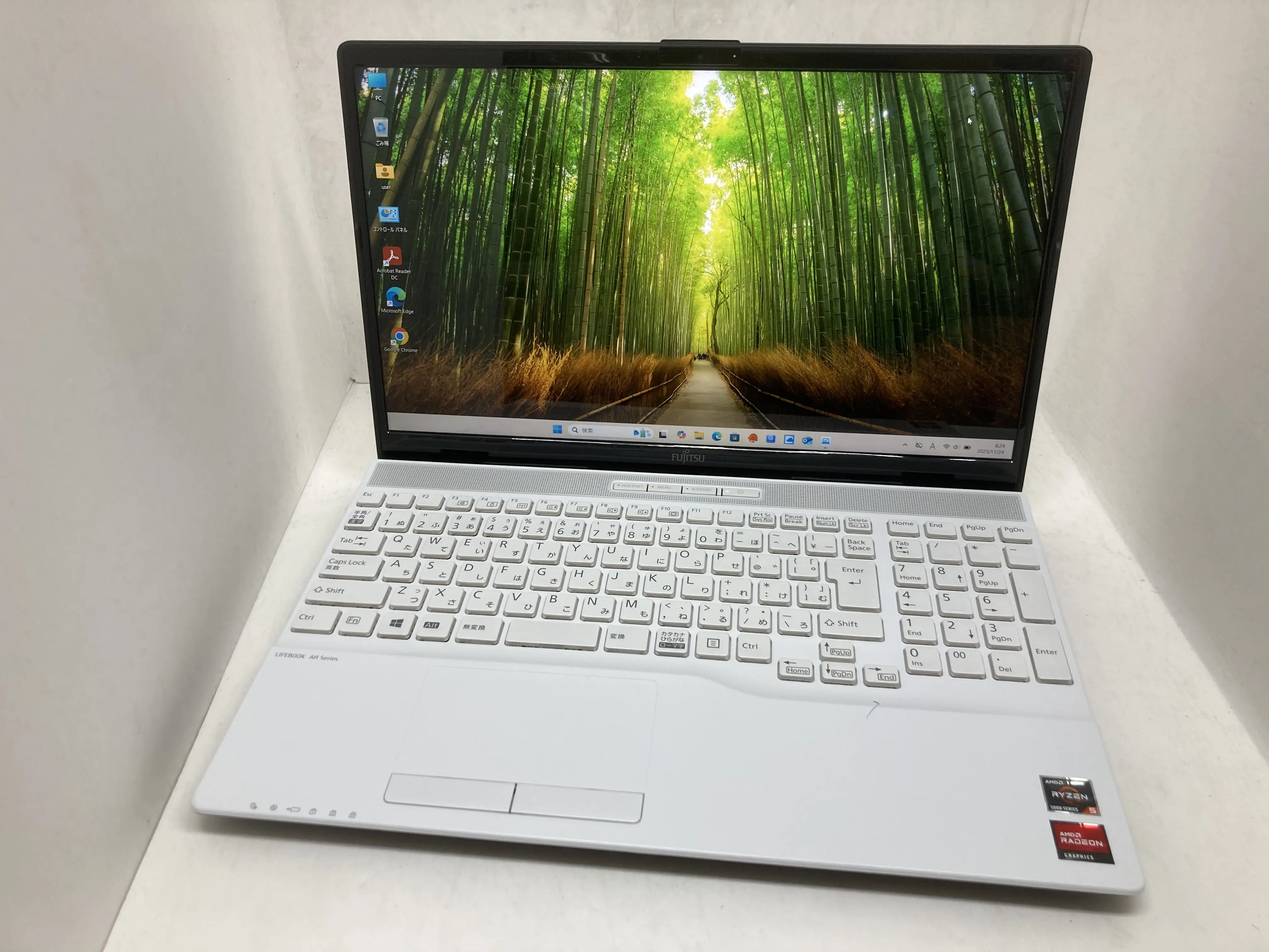 FUJITSU LIFEBOOK AH450/J（第5世代Ryzen5）