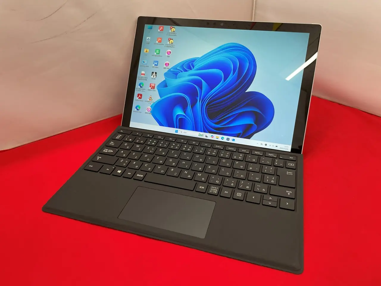 Microsoft Surface Pro 6 (第8世代CPU)